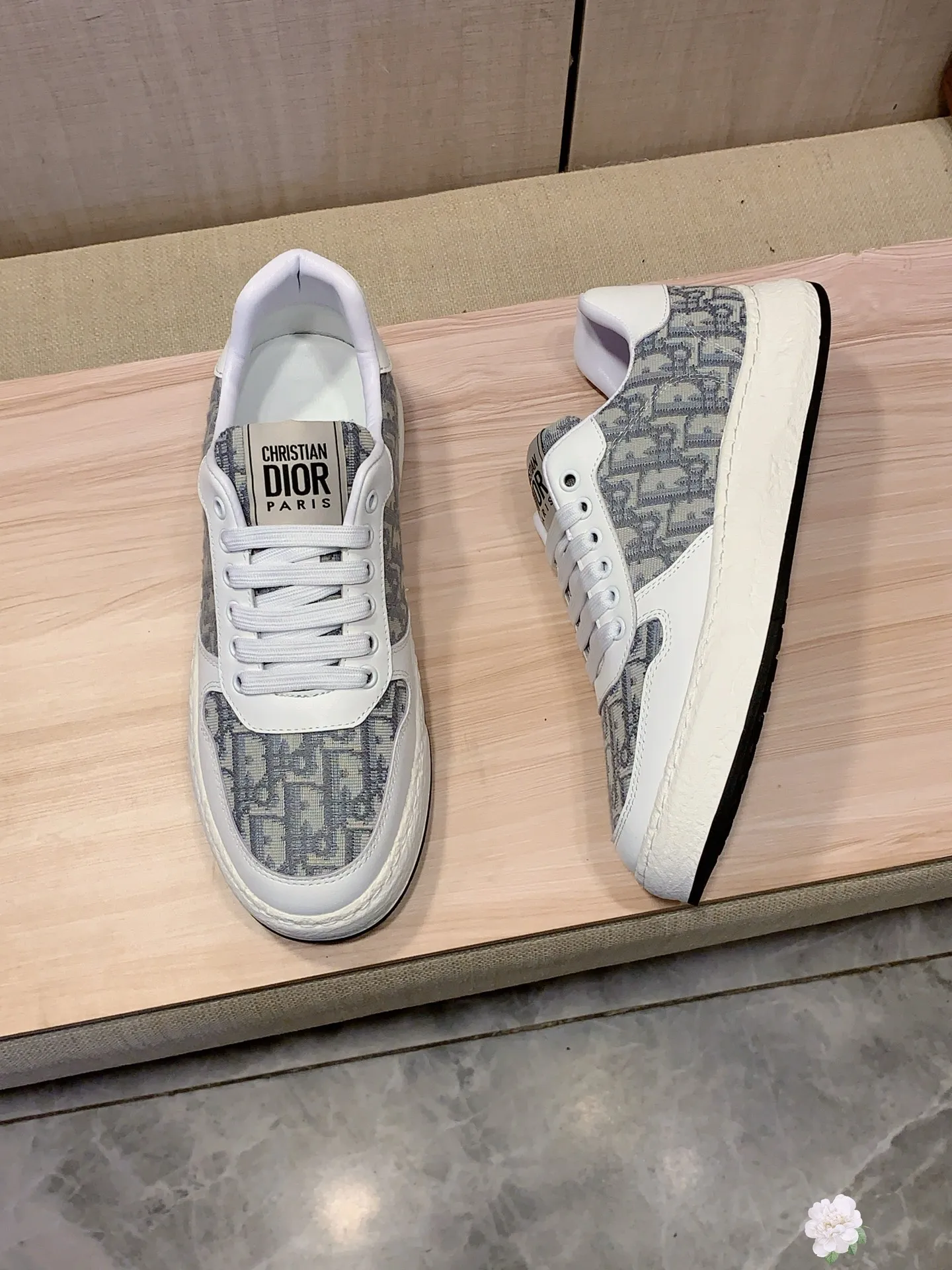 Men's men's shoes💰420💰💰🎩🎩[Lightning][Lightning] "Dior DIOR*" The latest • popular casual shoes, top brand [seduce] luxury ~ purchasing agency, top ~ quality. [Strong] The upper is made of imported breathable cowhide with fabric material ➕ Breathable sheepskin feet (•) and fine workmanship. The original stylish and stylish soft rubber wear-resistant and non-slip outsole is light and comfortable on the feet. The real thing looks better in real photos. No. 122: code: 38-44, 2️⃣ colors selected